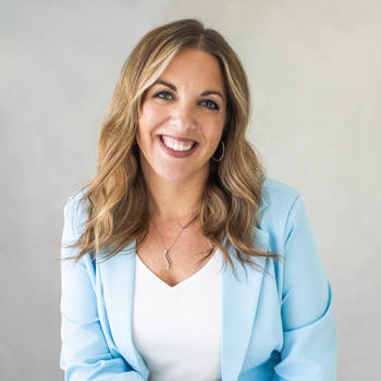 Heather Bienz, NAPCP photography mentor specializing in high-volume photography, headshots, schools, youth sports, and branding